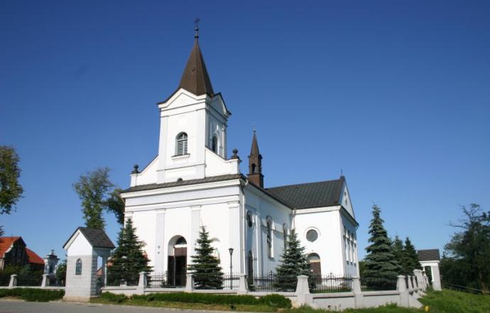 The sanctuary and campanile in Okulice