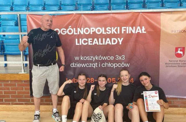 Koszykarki z II LO na 4 miejscu w Polsce