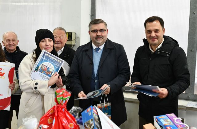 Św. Mikołaj odwiedził oddział dziecięcy bocheńskiego szpitala