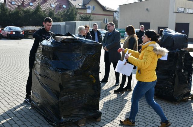 Starosta Korta odwiedził organizatorów w Centralnym Magazynie Powiatowym