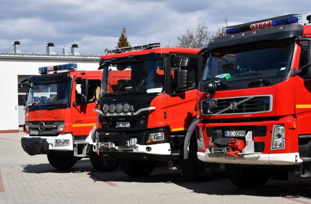 Młodzież biorąca udział w konkursie Młodzież Zapobiega Pożarom