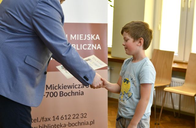 Cała Polska Czyta Dzieciom w Powiatowej i Miejskiej Bibliotece Publicznej w Bochni.