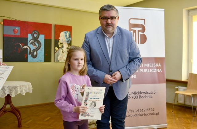 Cała Polska Czyta Dzieciom w Powiatowej i Miejskiej Bibliotece Publicznej w Bochni.