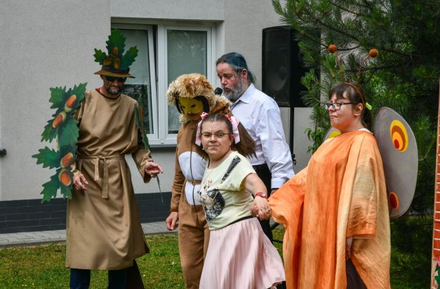 Przekazanie nowych pojazdów dla DPS i ŚDS w Bochni