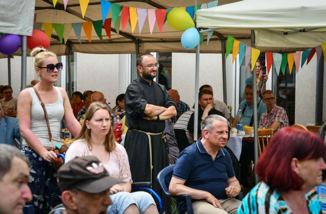 Przekazanie nowych pojazdów dla DPS i ŚDS w Bochni