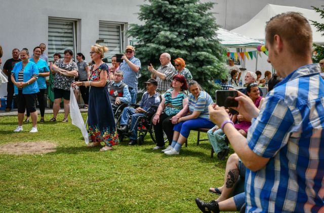 Przekazanie nowych pojazdów dla DPS i ŚDS w Bochni