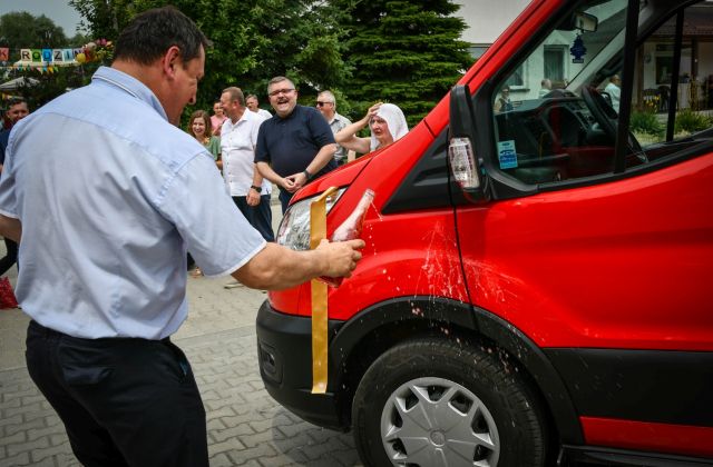 Przekazanie nowych pojazdów dla DPS i ŚDS w Bochni