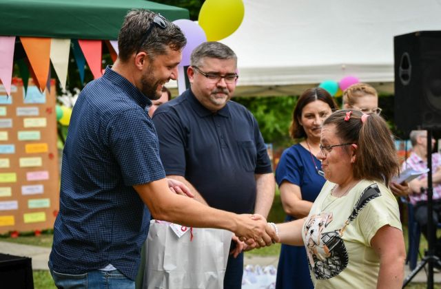 Przekazanie nowych pojazdów dla DPS i ŚDS w Bochni