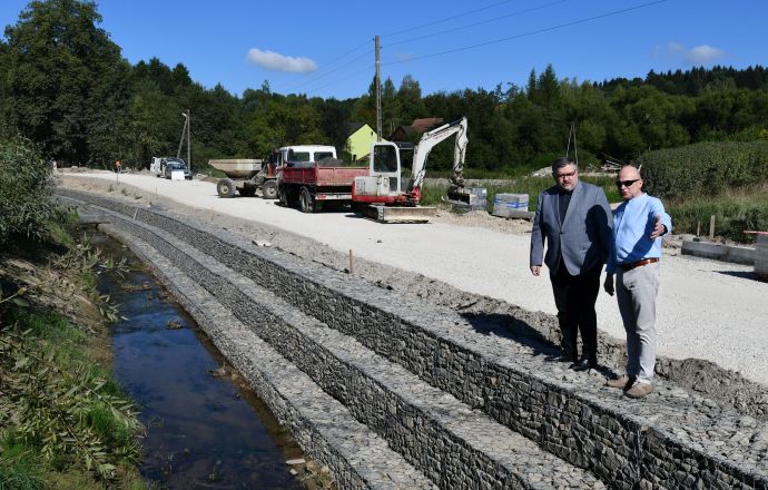 Modernizacja i przebudowa dróg powiatowych 